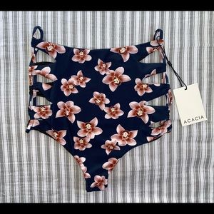 Isle Queen Bottoms ❌SOLD❌